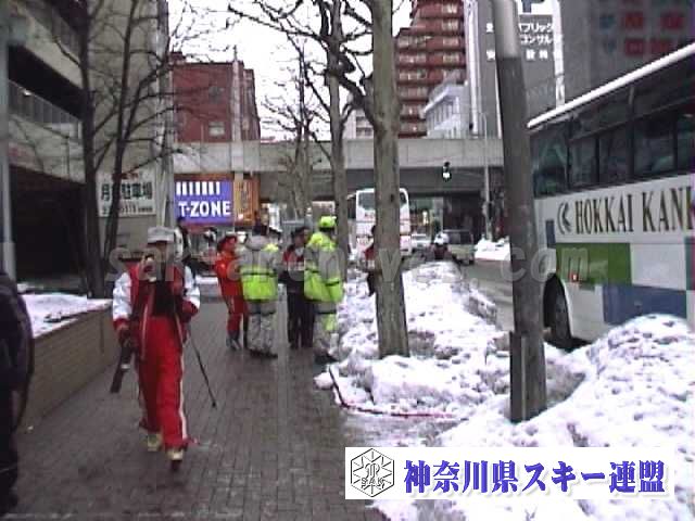 bus01.jpg
