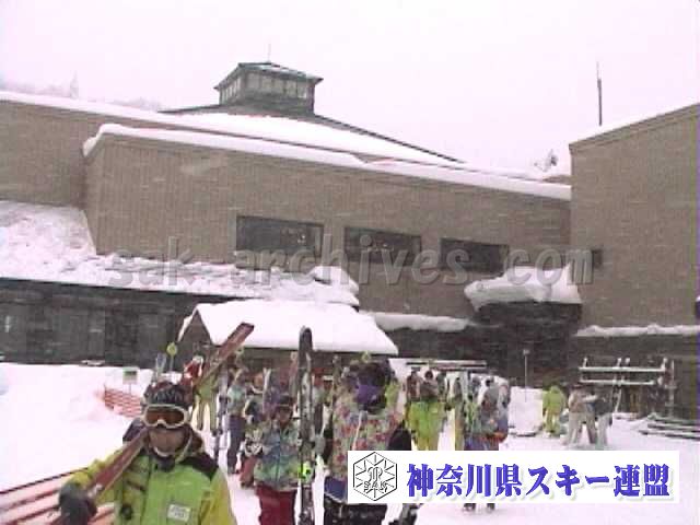 kkr12.jpg